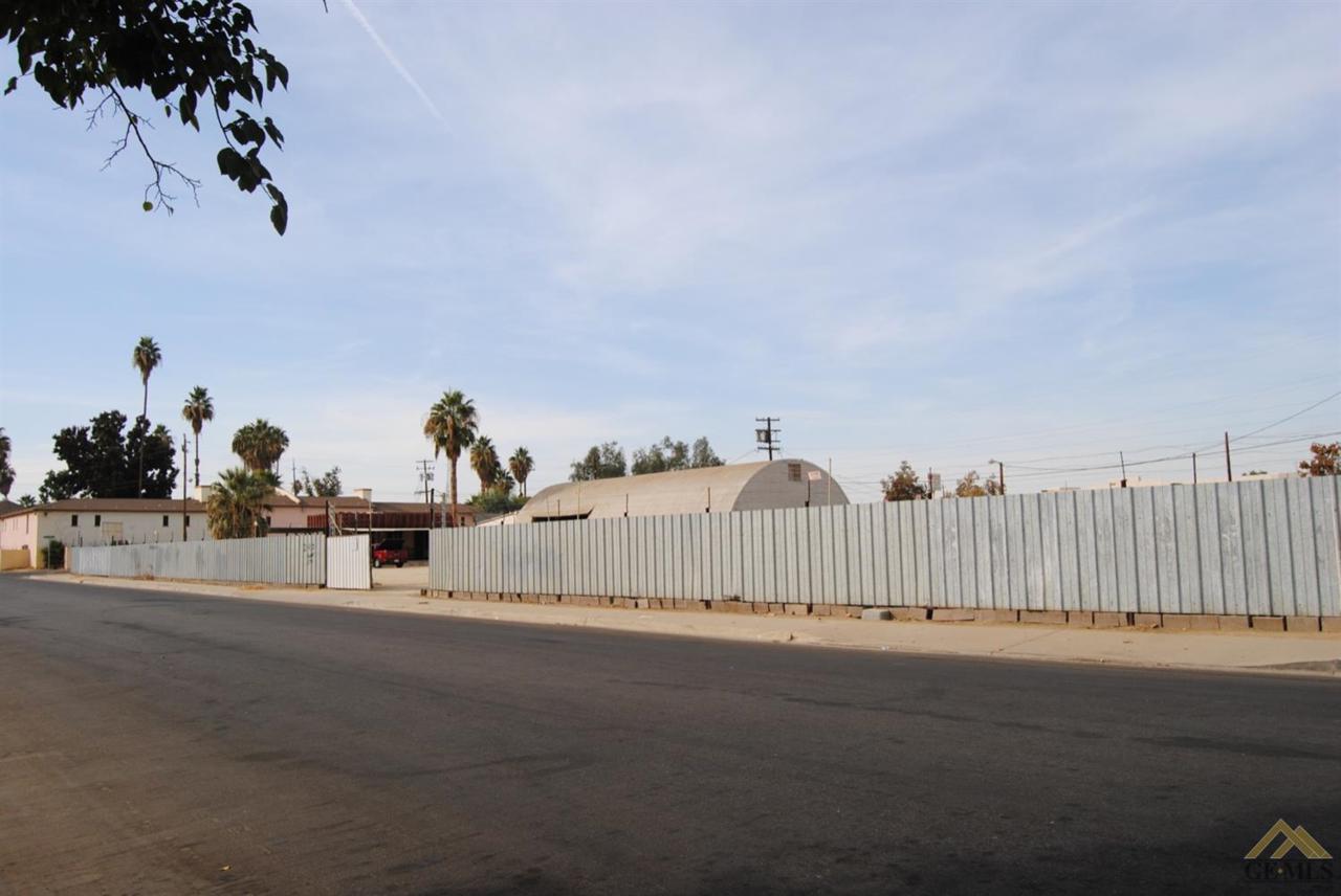 240 11th Street - Photo 1