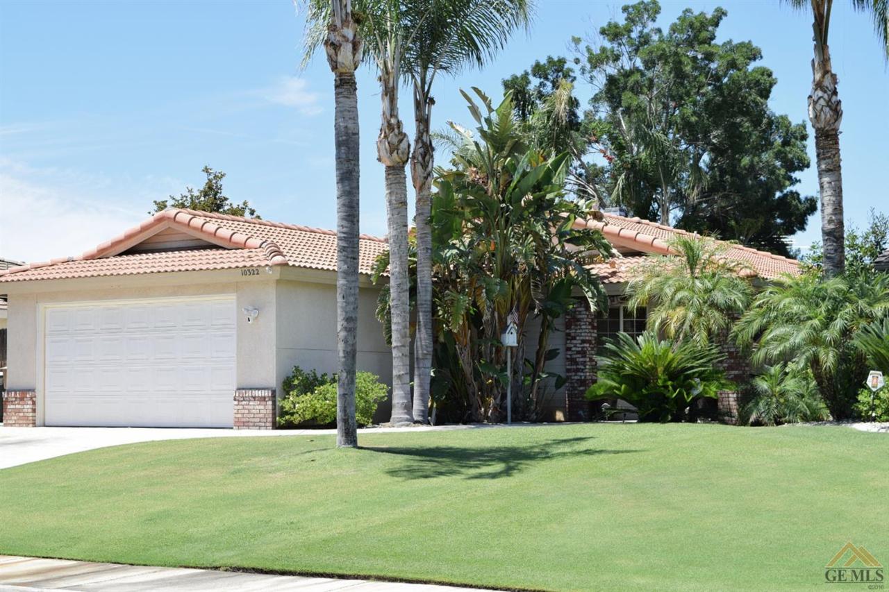 10322 Iroquois Lane - Photo 1