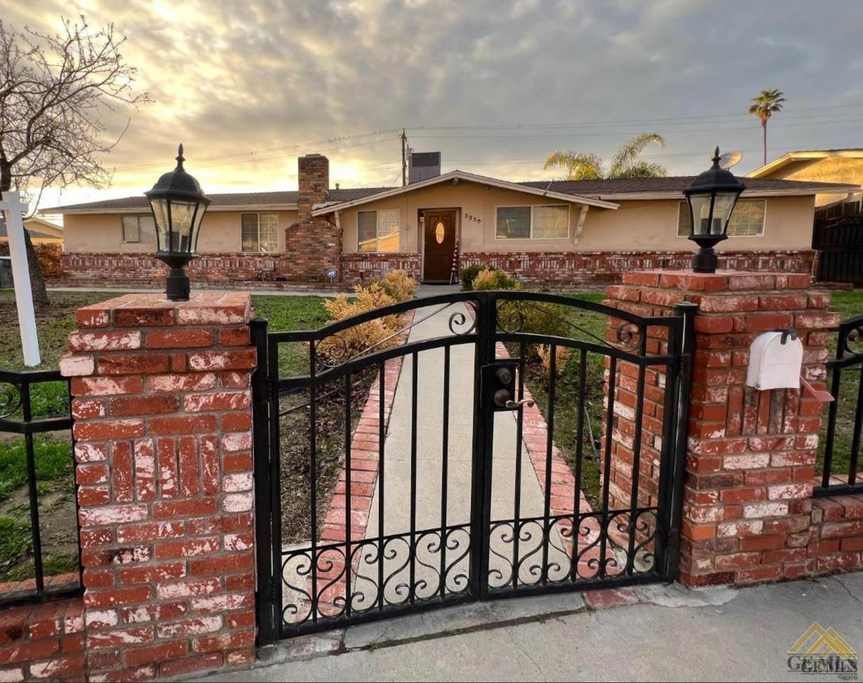 3330 Pasadena Street - Photo 1
