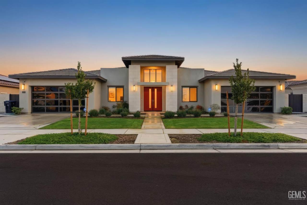 12627 Heritage Drive - Photo 1