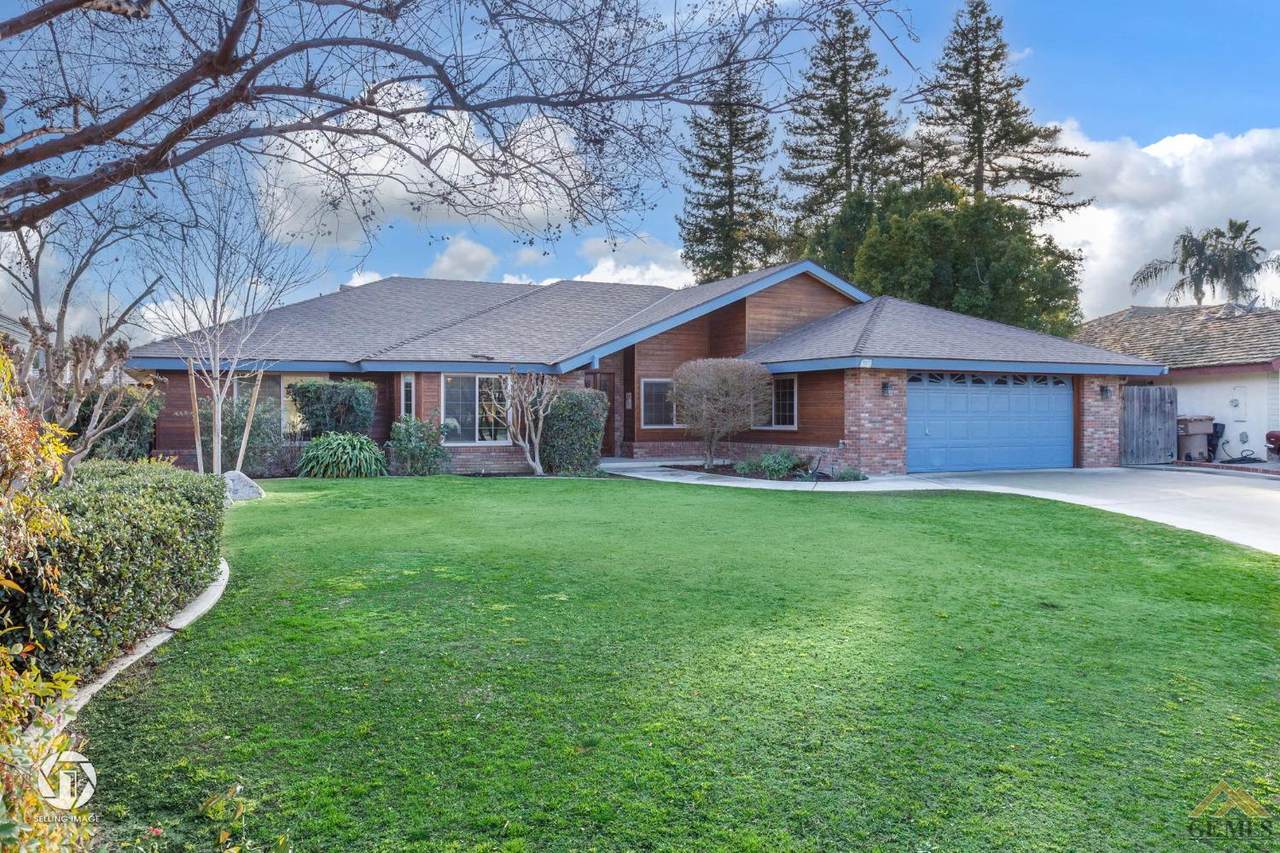 7709 Canfield Court - Photo 1