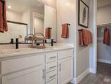 7911 Rock Port Avenue - Photo 13