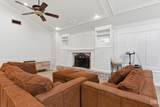 2512 Moffitt Way - Photo 15