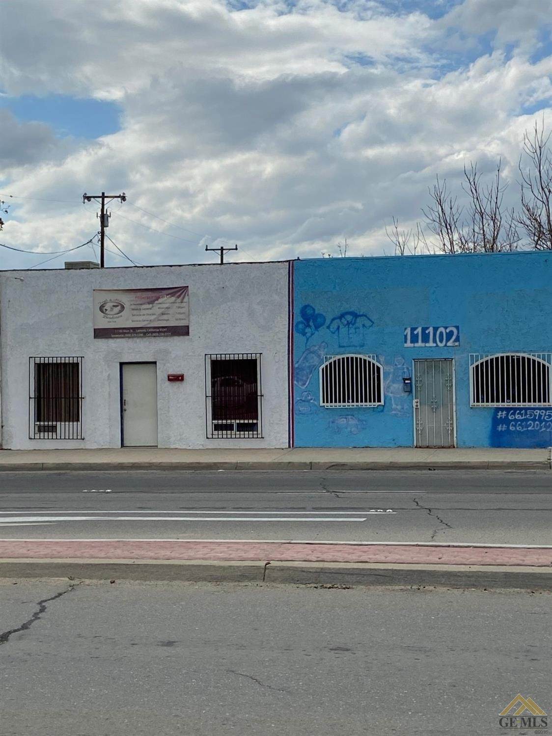 11102 Main Street - Photo 1