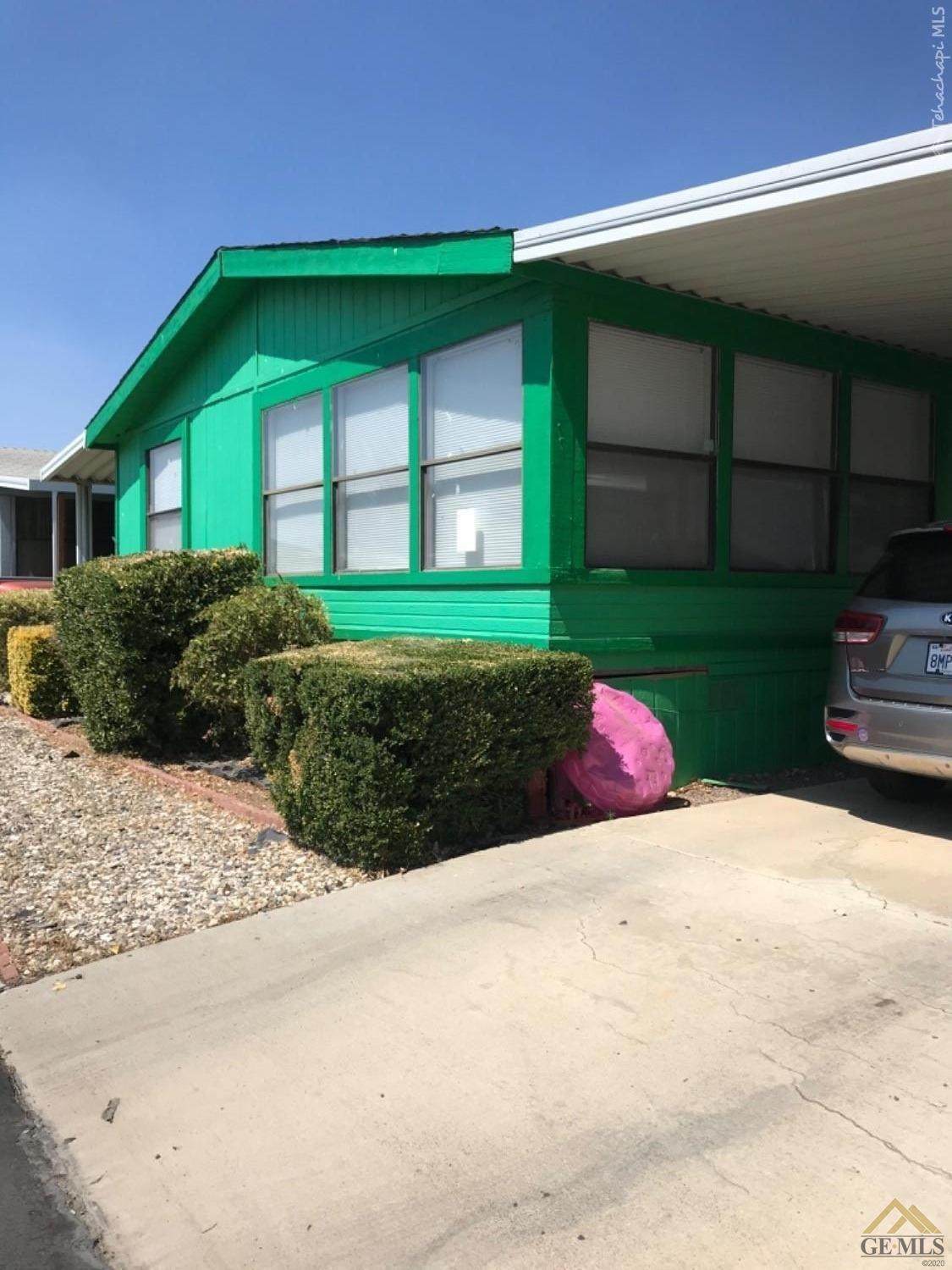 14556 Tehachapi Boulevard - Photo 1