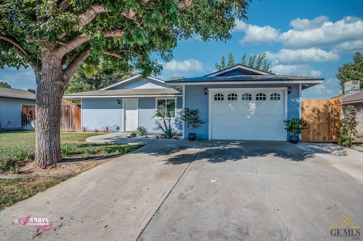 1525 Pine Street - Photo 1
