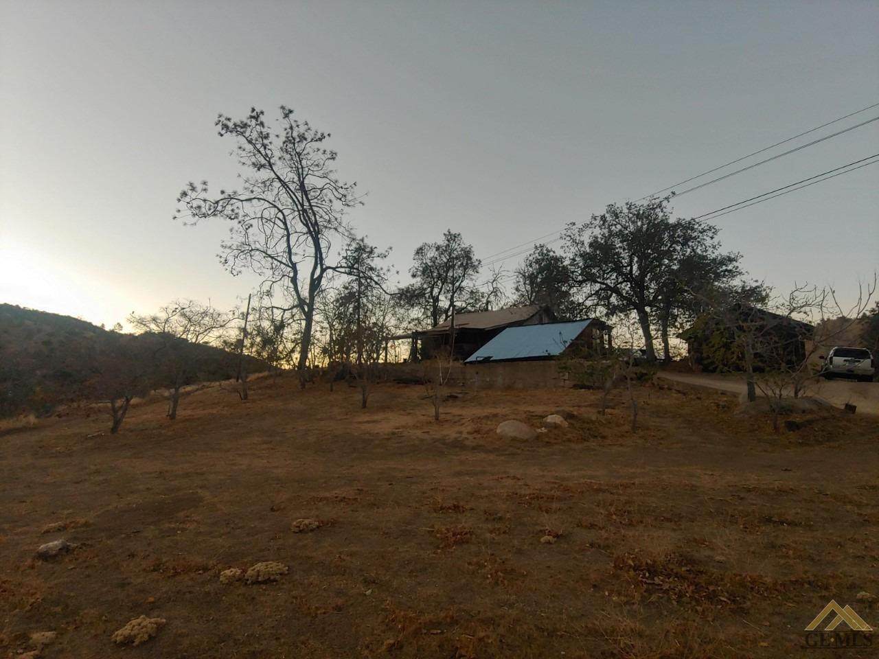 29992 Woodford Tehachapi Road - Photo 1