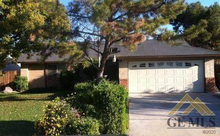 2114 Butterfield Avenue - Photo 1