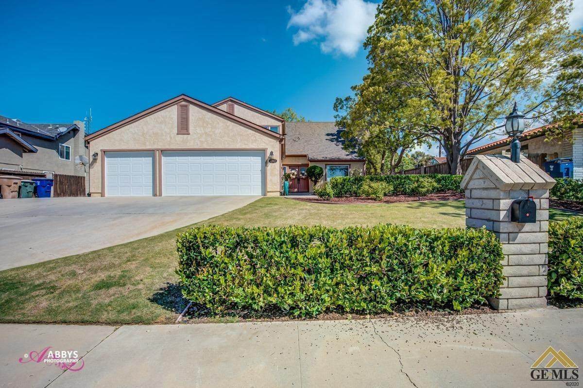 4512 Panorama Drive - Photo 1