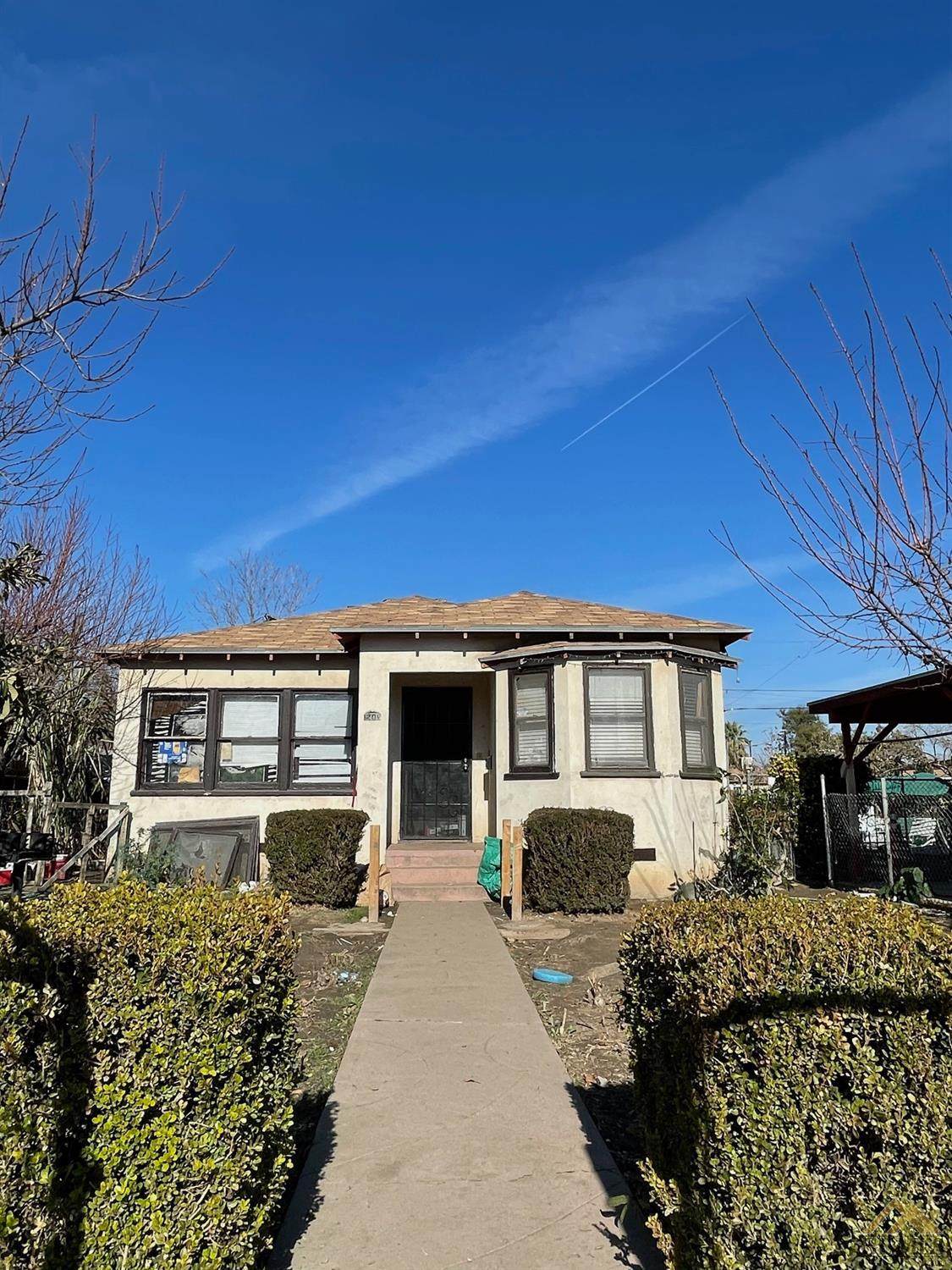 1200 1200 CHESTER PL Place - Photo 1