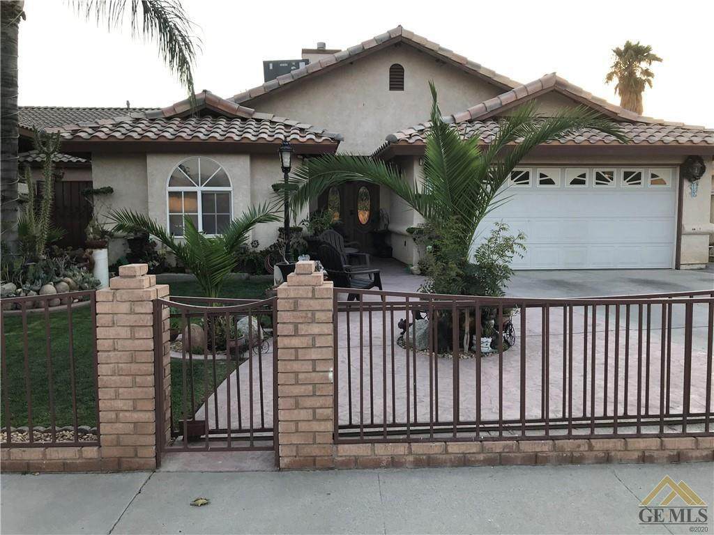 749 Stockton Ave - Photo 1