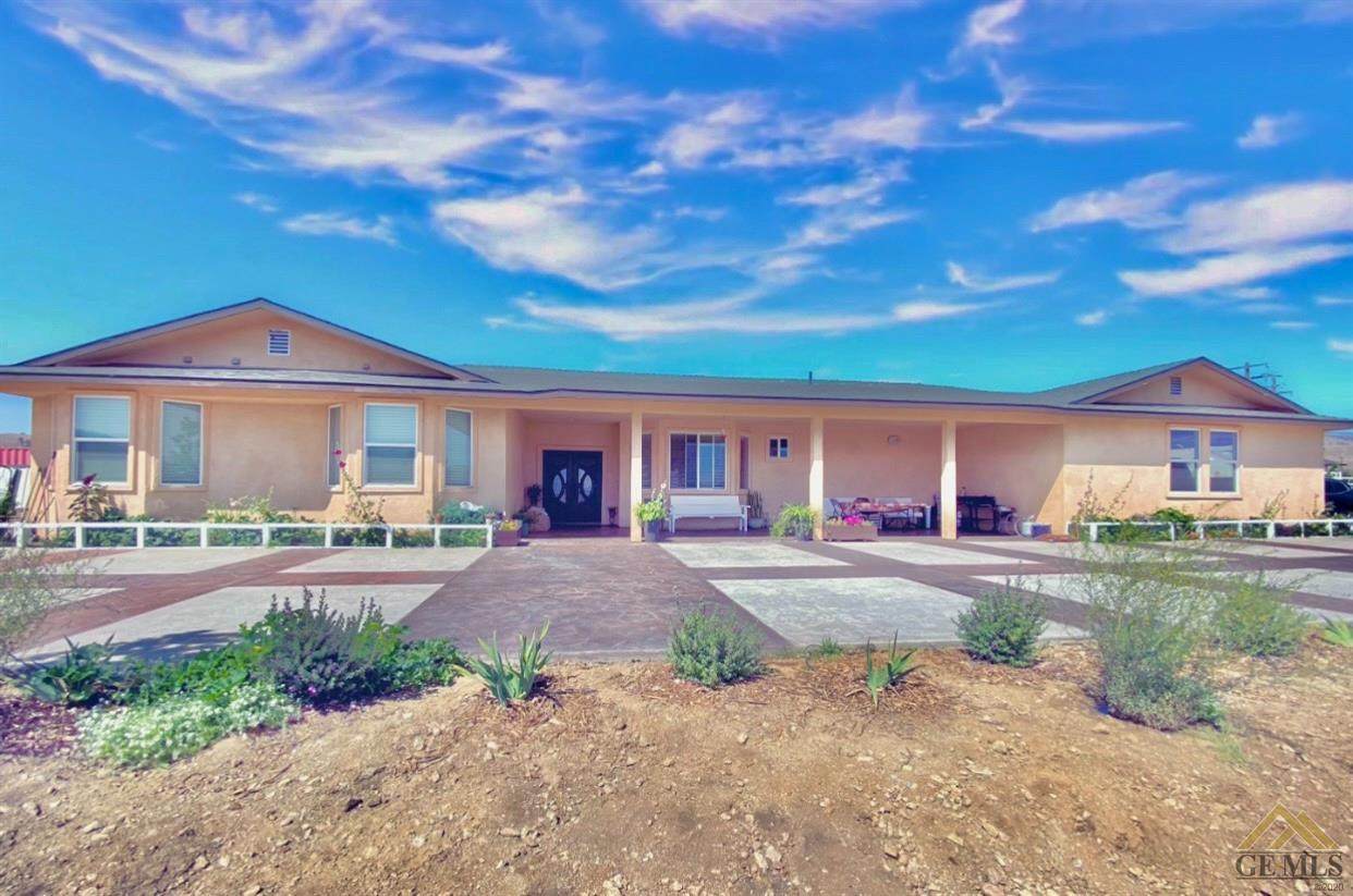 23377 Woodford Tehachapi Road - Photo 1
