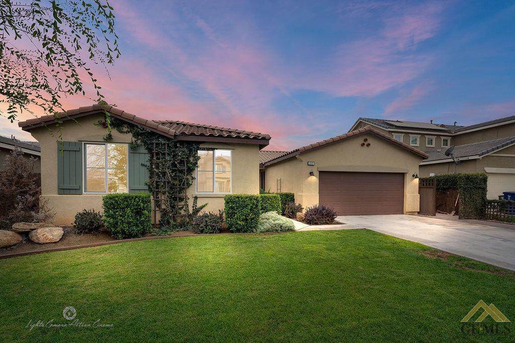 5503 Millington Avenue - Photo 1