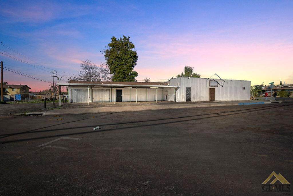 1431 Niles Street - Photo 1