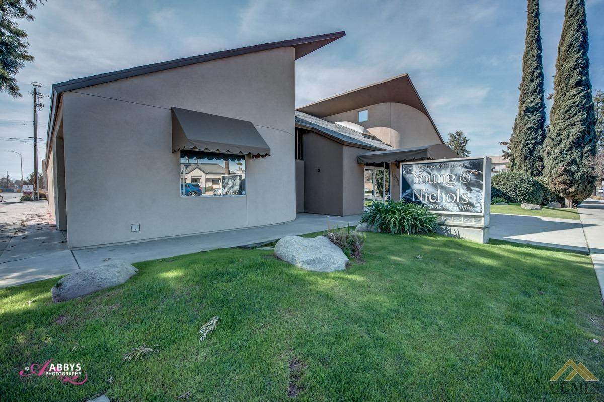 1901 Truxtun Avenue - Photo 1