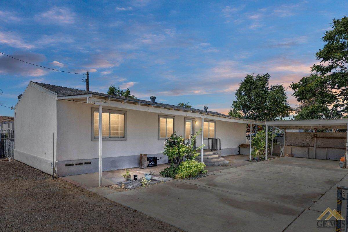 12043 Union Avenue - Photo 1