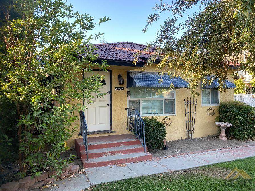 2704 Cherry Street - Photo 1