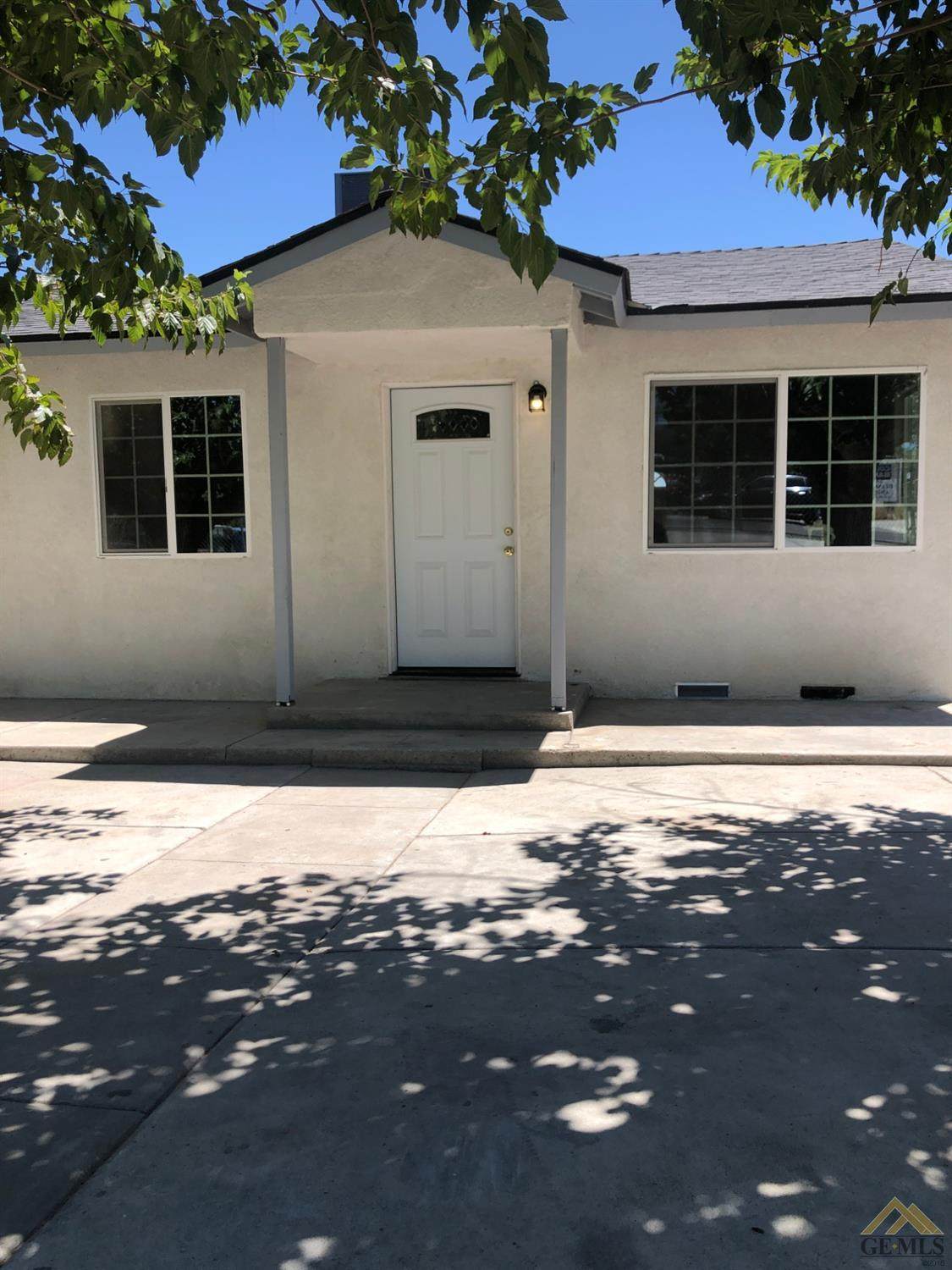 1201 Pearl Street - Photo 1