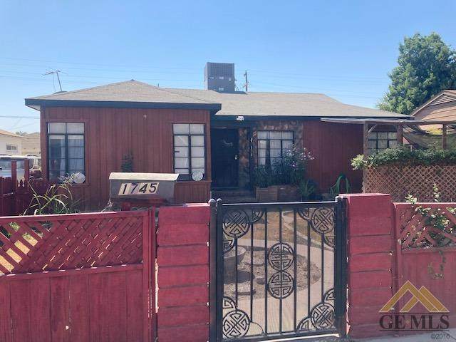 1745 Sycamore Drive - Photo 1