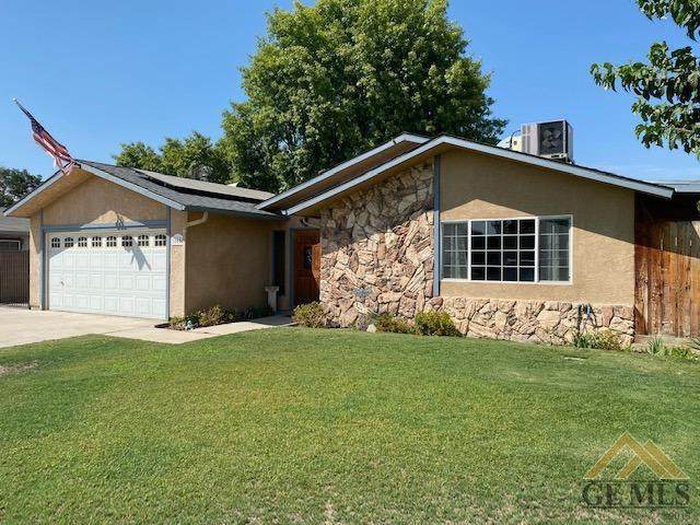 10606 Michele Avenue - Photo 1
