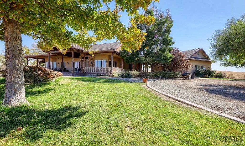 34565 Sherwood Avenue - Photo 1