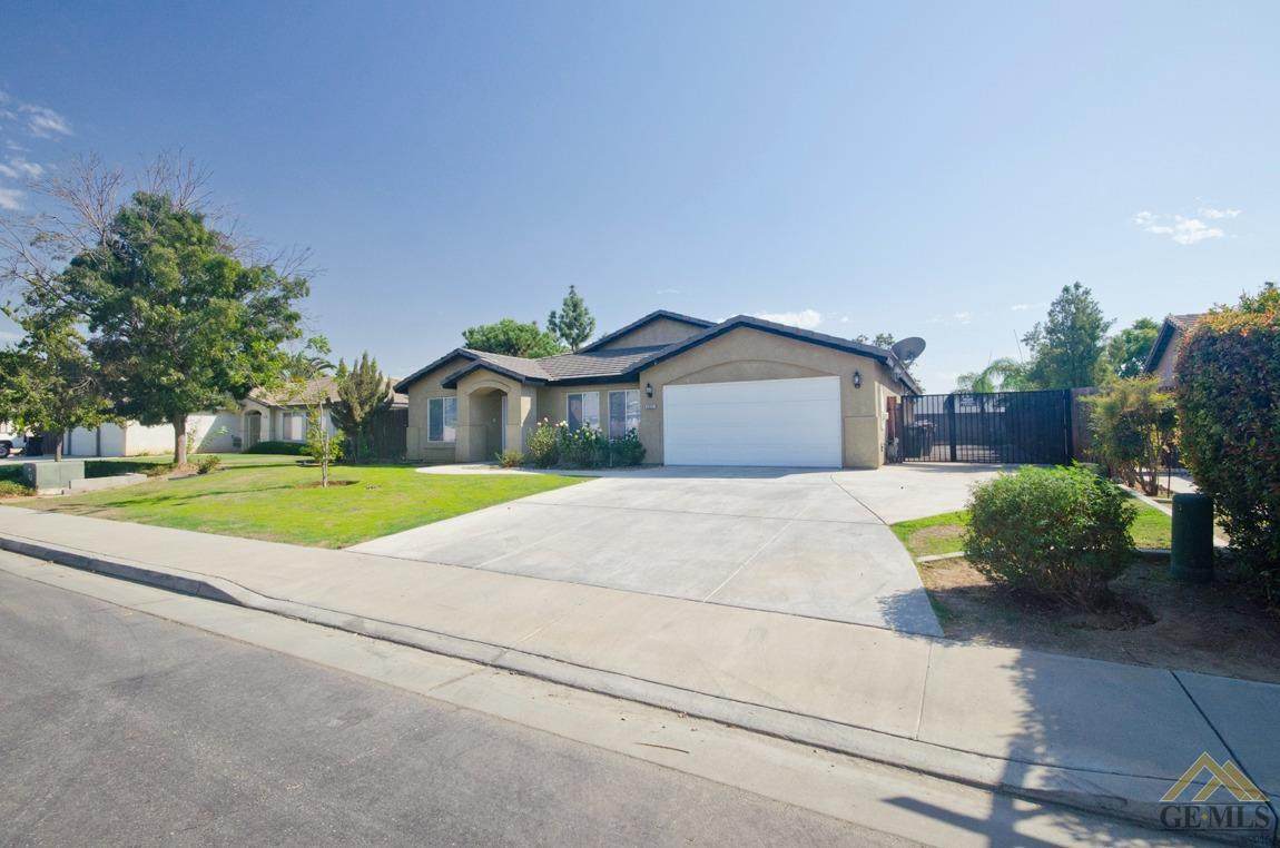 5521 Sardinia Drive - Photo 1