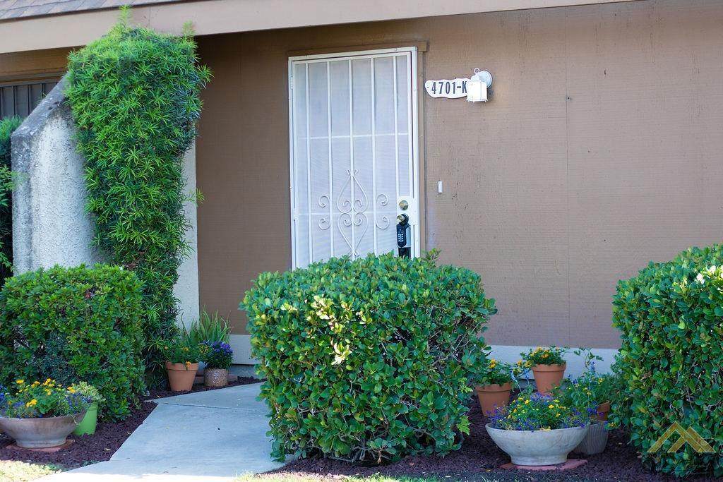 4701 Belle Terrace - Photo 1