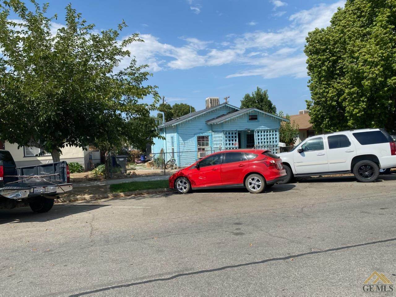408-408 1/2 San Emidio Street - Photo 1