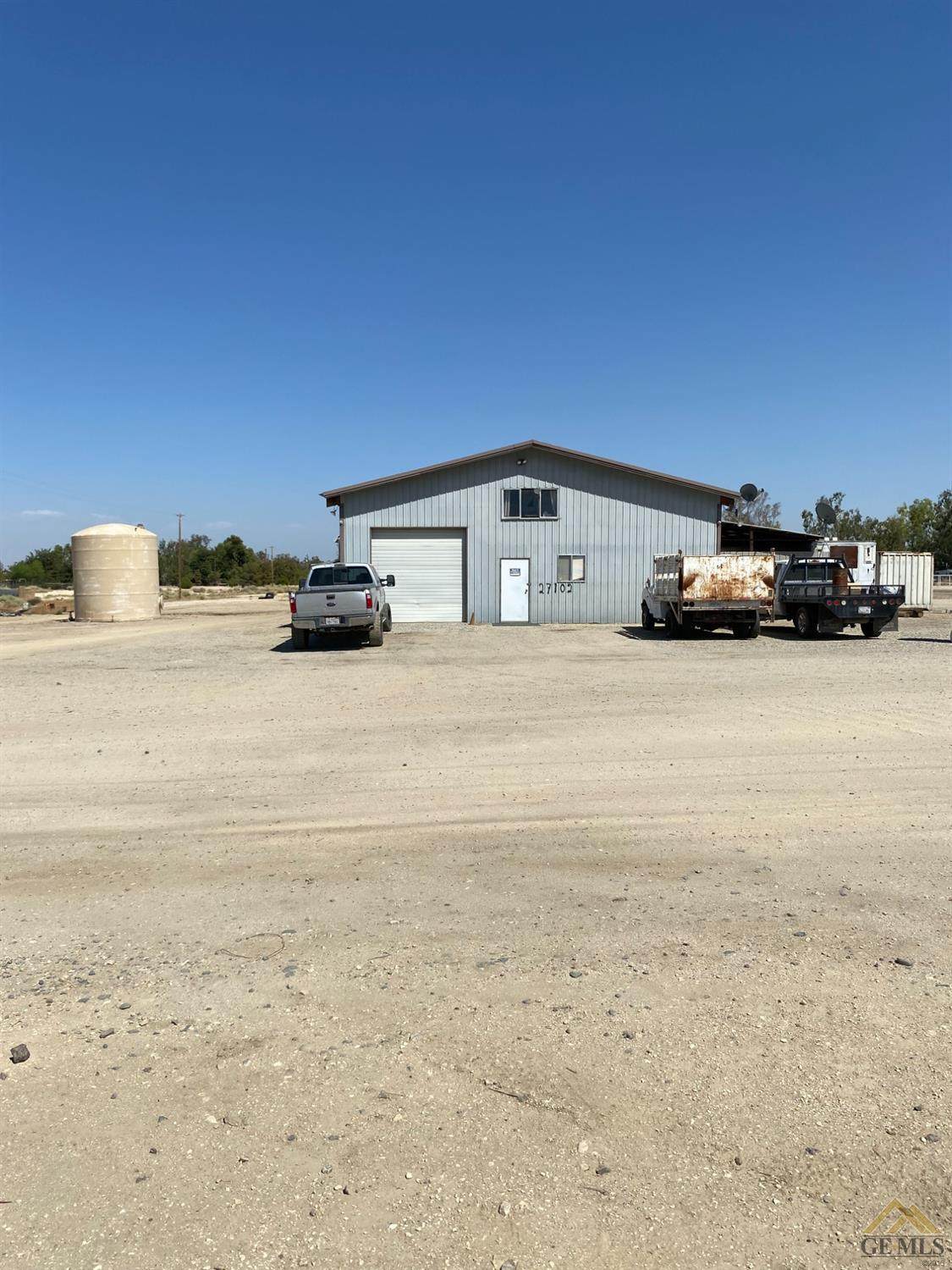 27102 Valley West Road - Photo 1