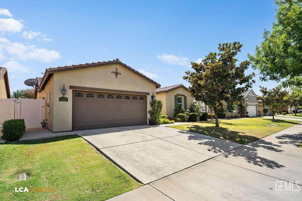 https://bt-photos.global.ssl.fastly.net/bakersfield/orig_boomver_1_202408477-2.jpg