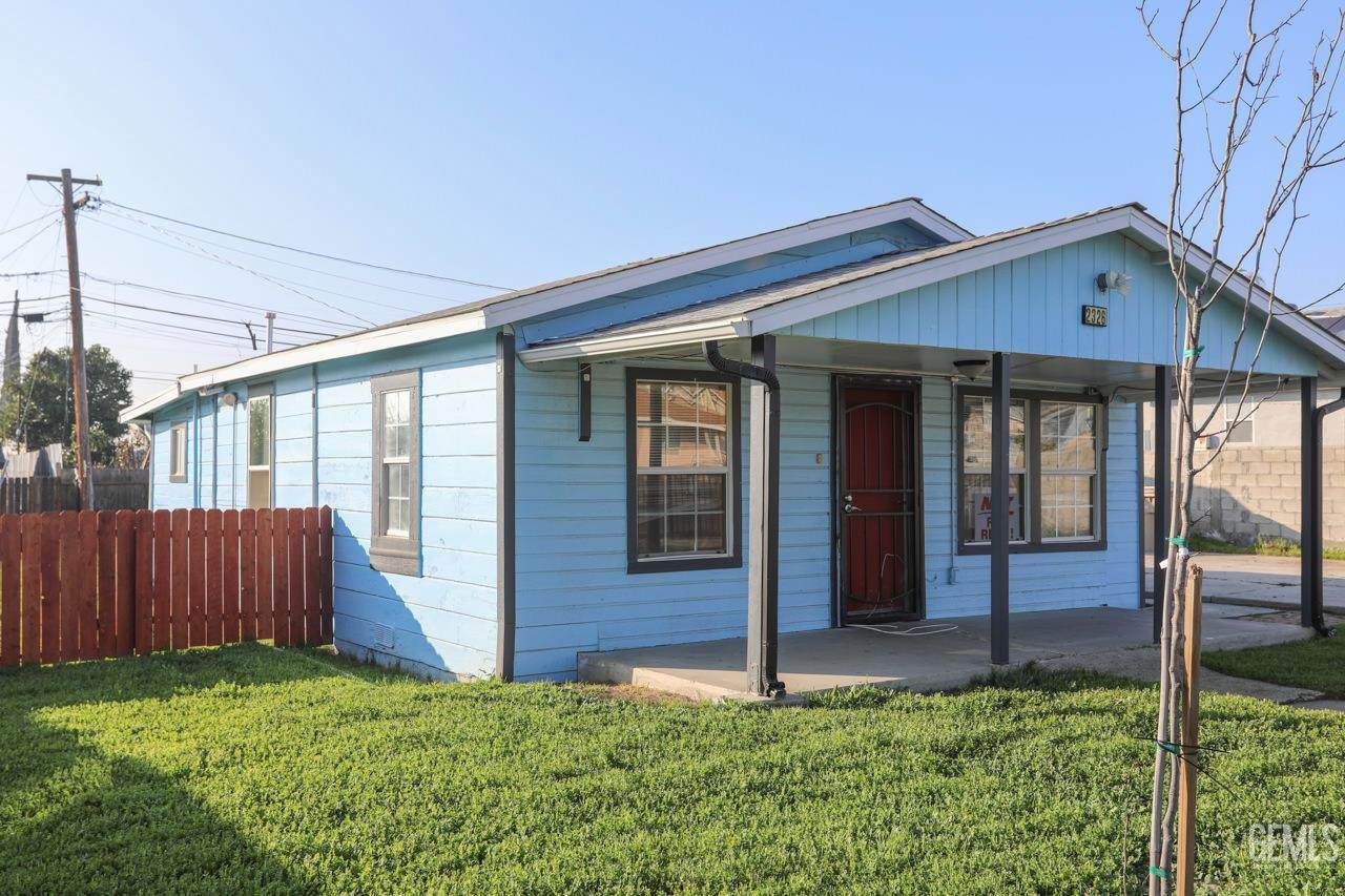 2326 Nelson Street - Photo 1