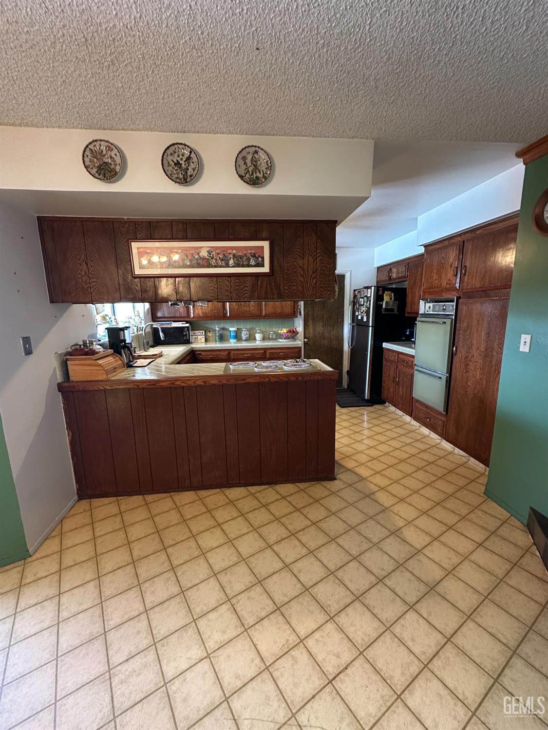 https://bt-photos.global.ssl.fastly.net/bakersfield/orig_boomver_1_202603645-2.jpg