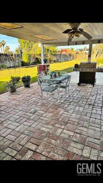 https://bt-photos.global.ssl.fastly.net/bakersfield/orig_boomver_1_202603673-2.jpg