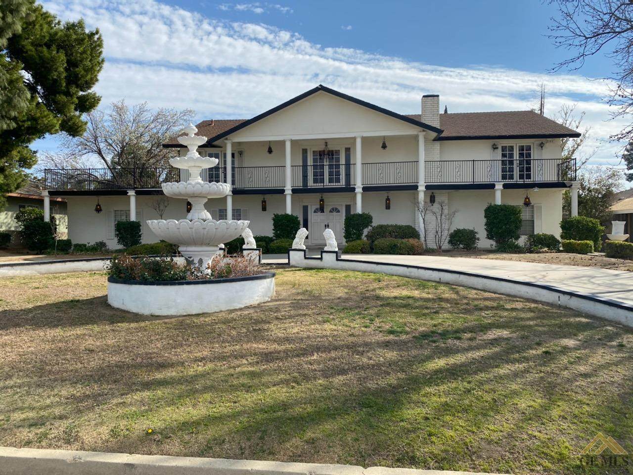 1125 Panorama Drive - Photo 1
