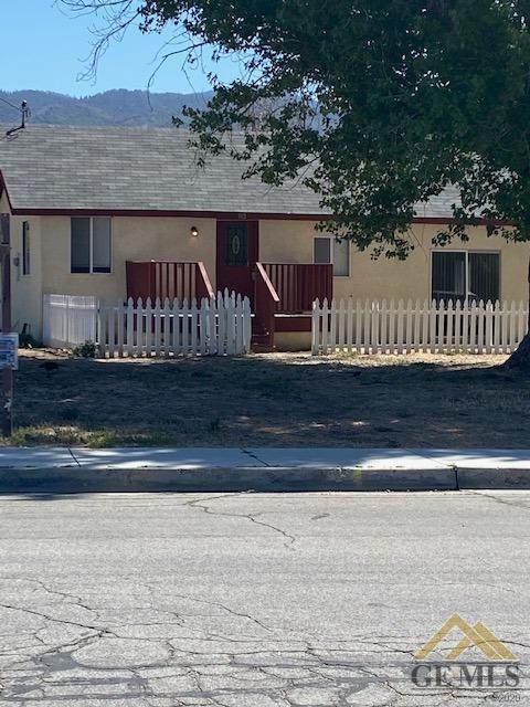 302 C Street - Photo 1