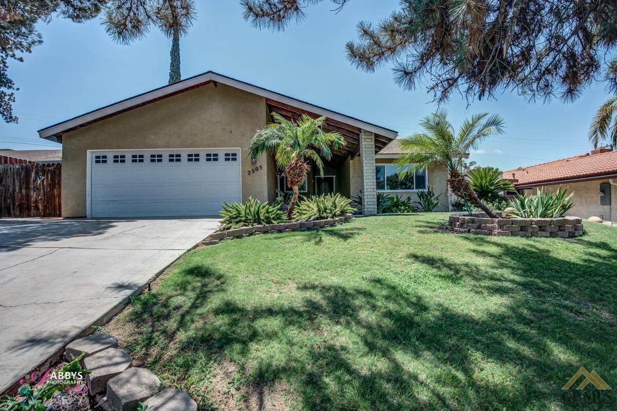 2505 Angela Way - Photo 1