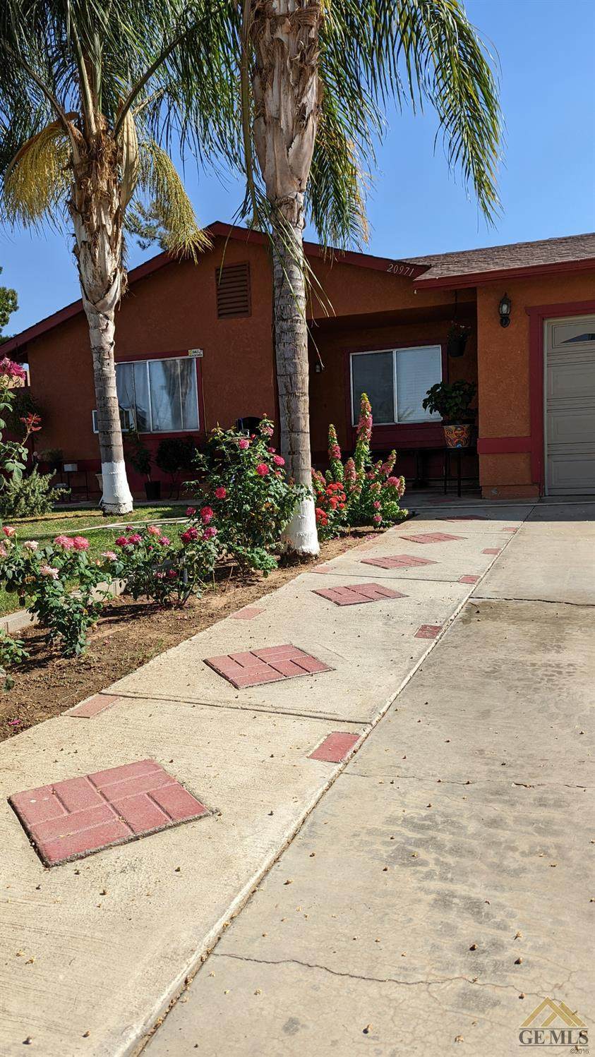 20971 Espinoza Avenue - Photo 1