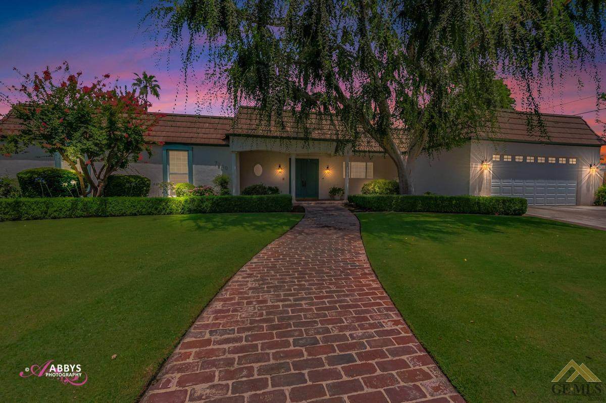 7200 Meadowbrook Lane - Photo 1