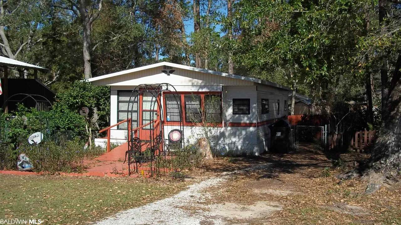 445 Elberta Loop - Photo 1