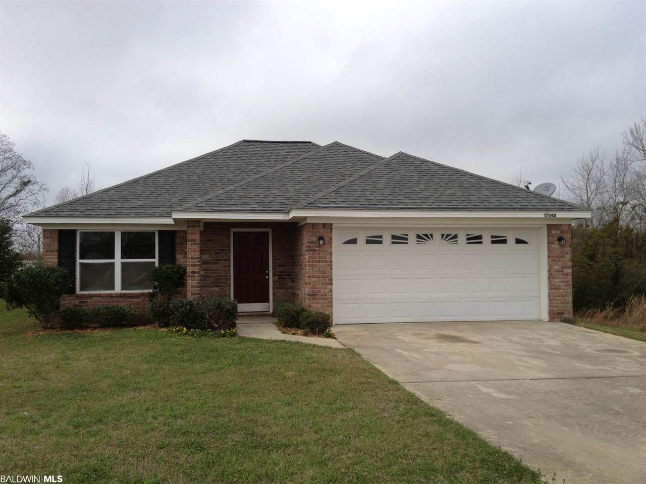 17048 Sugar Loop - Photo 1