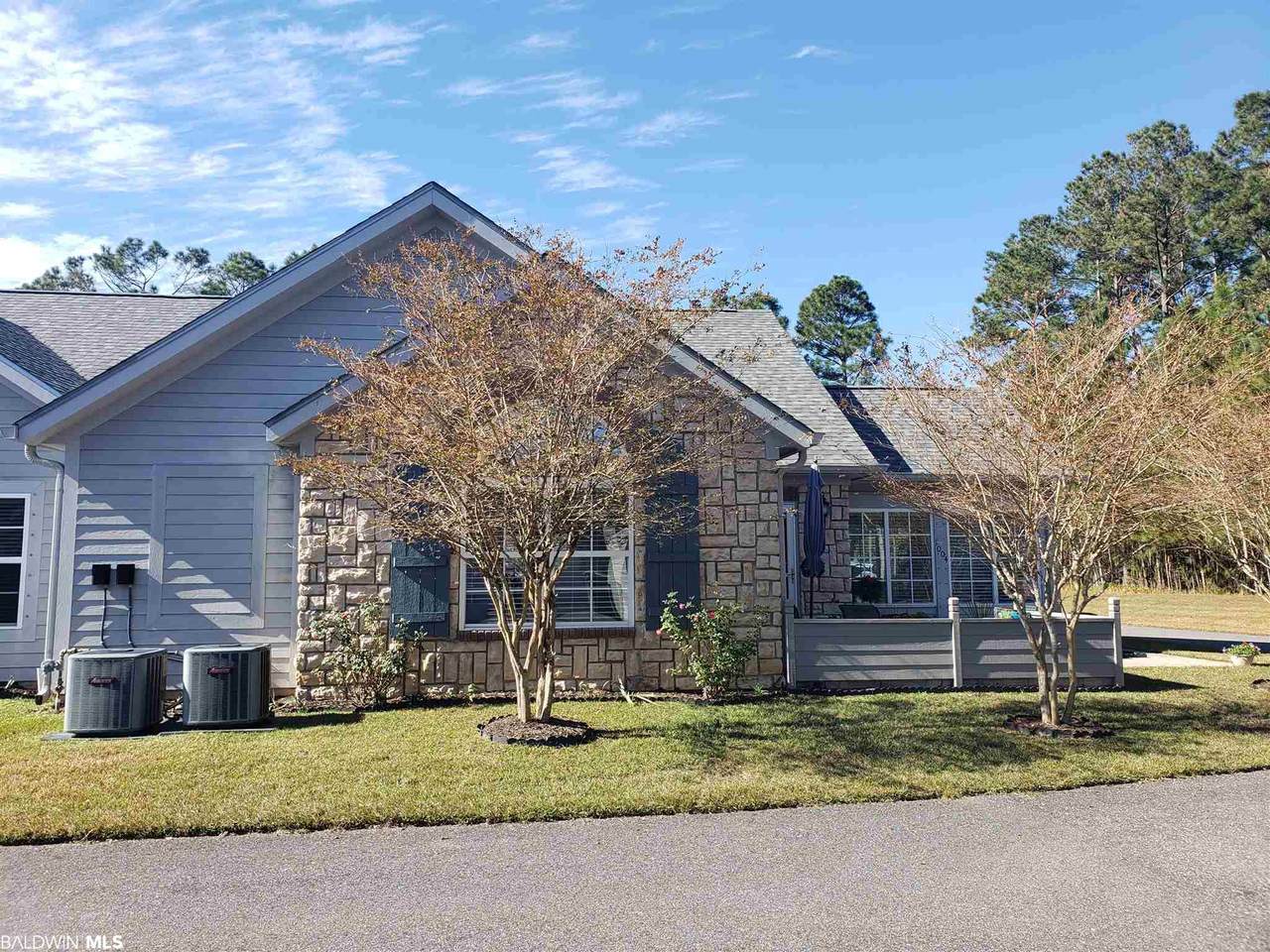 1004 Wyld Palms Drive - Photo 1