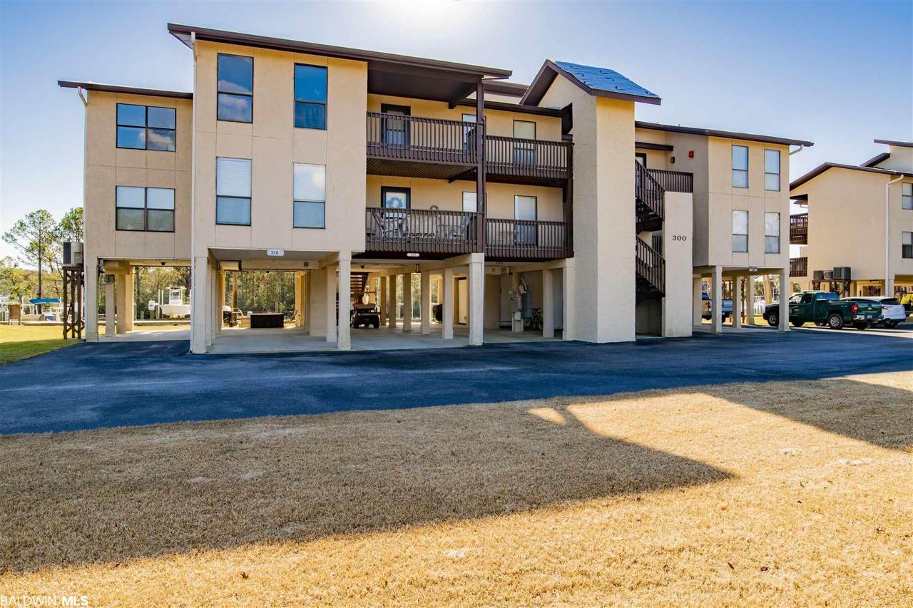 4150 Spinnaker Dr - Photo 1
