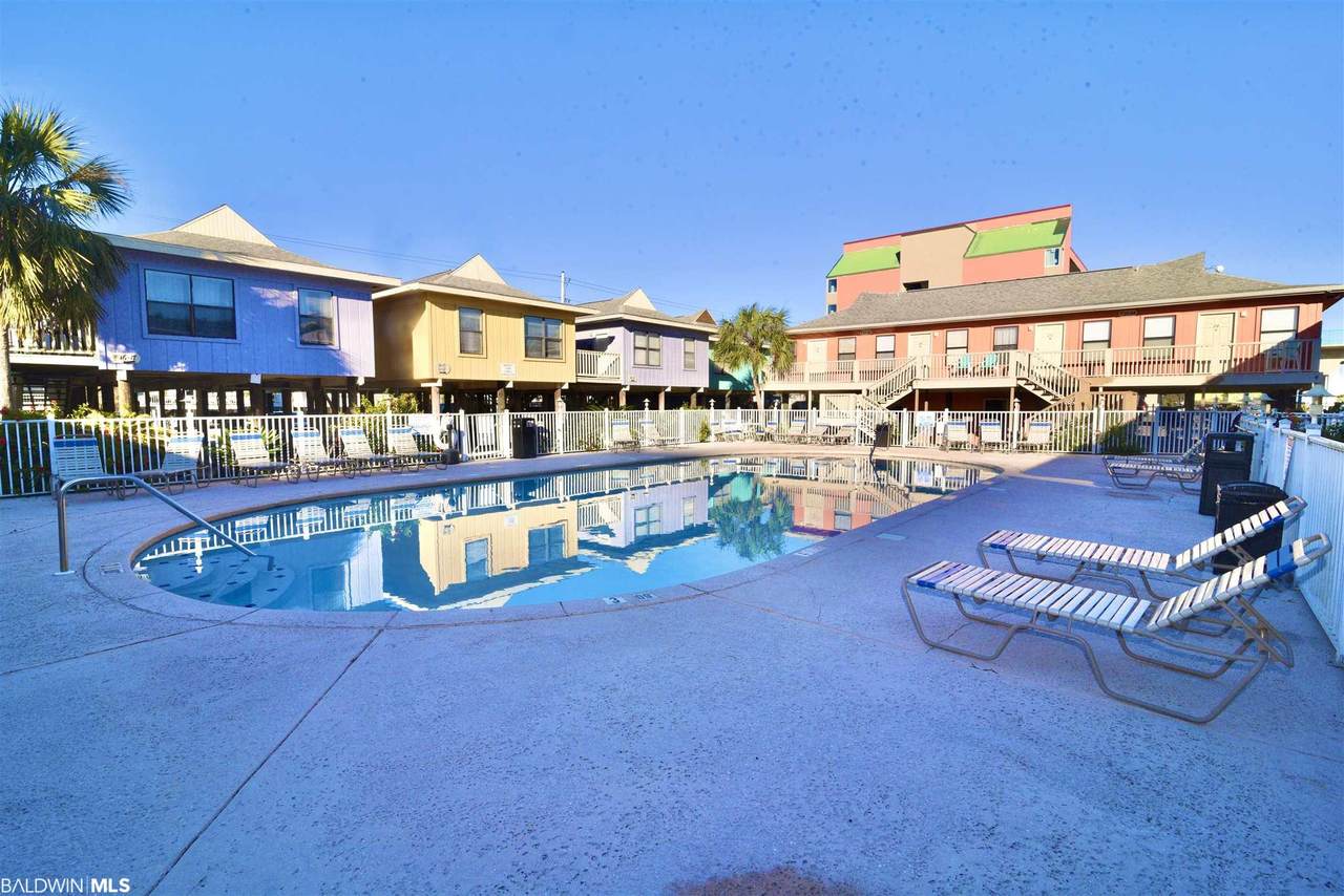 620 Beach Blvd - Photo 1