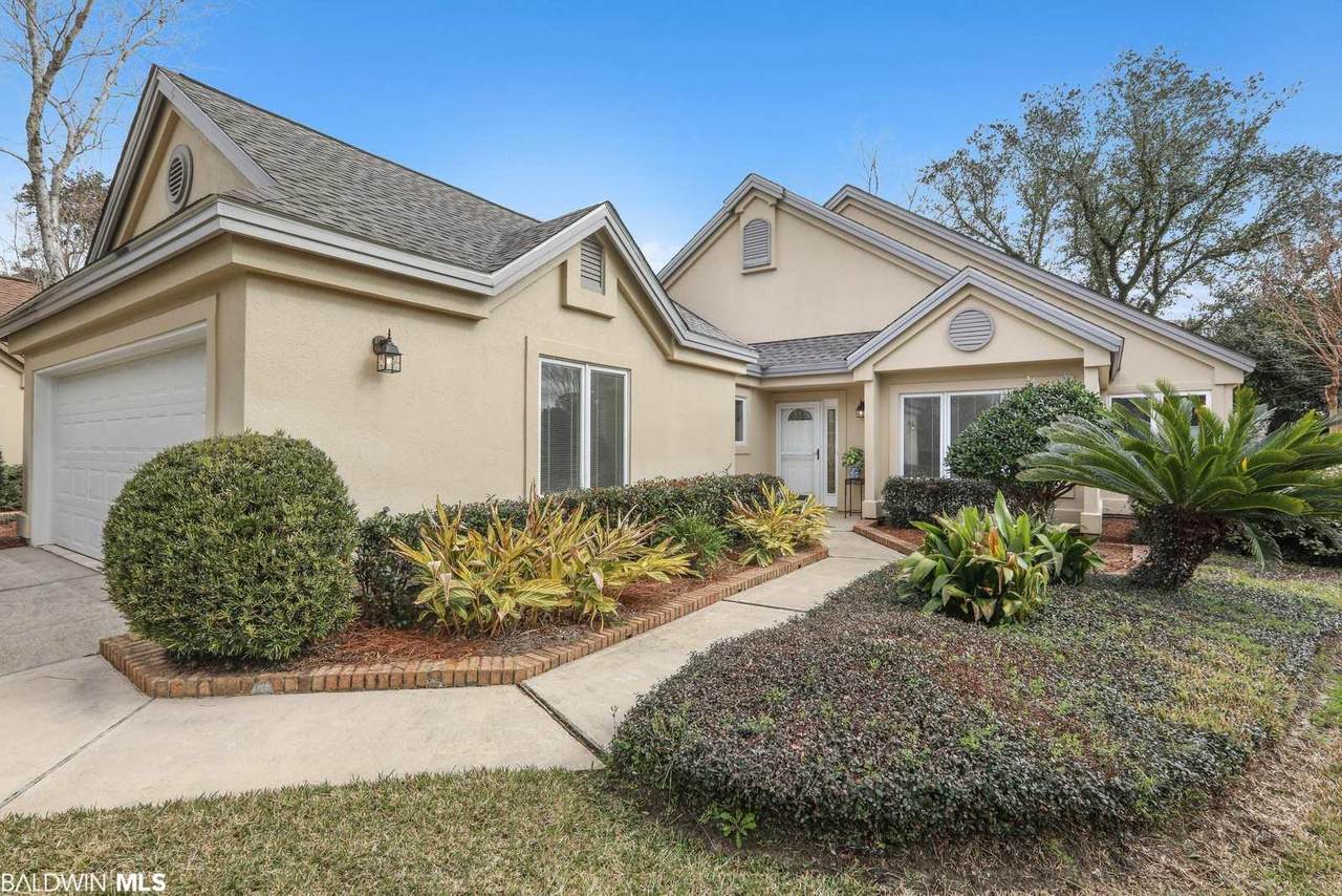 608 St Andrews Dr - Photo 1