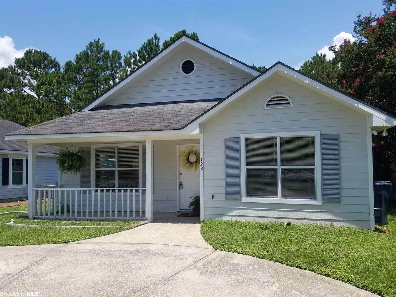 428 Palmetto Ct - Photo 1