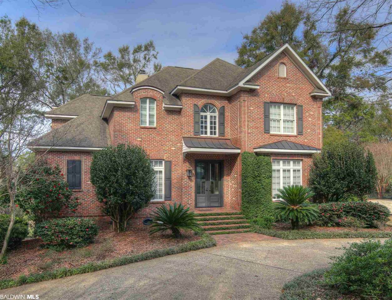 105 Crofton Court - Photo 1