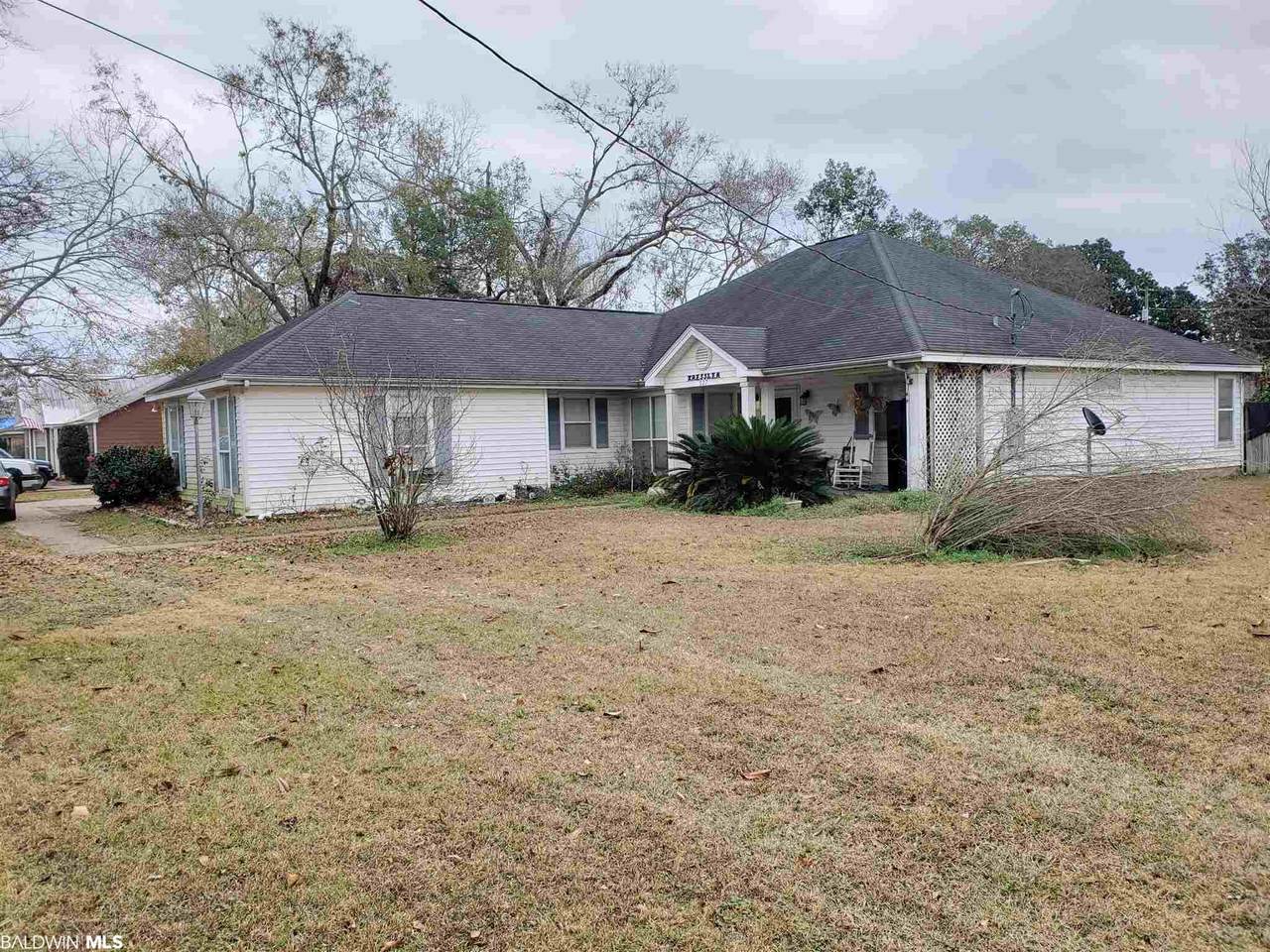 527 Carolyn Avenue - Photo 1