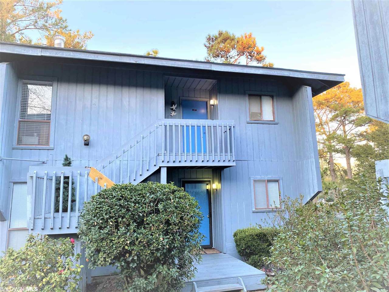 217 Golf Terrace - Photo 1