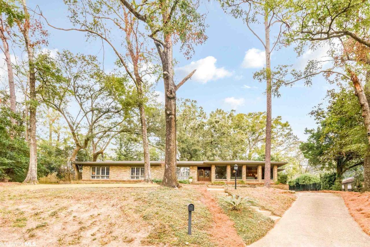 3902 Hampton Pl - Photo 1