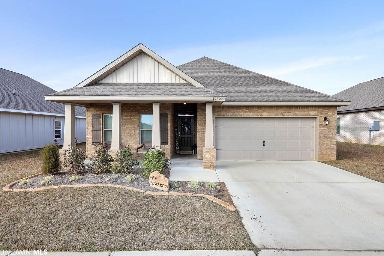 19327 Kudu Ave - Photo 1